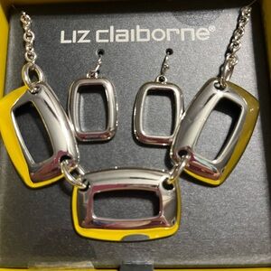 Necklace and earring set.